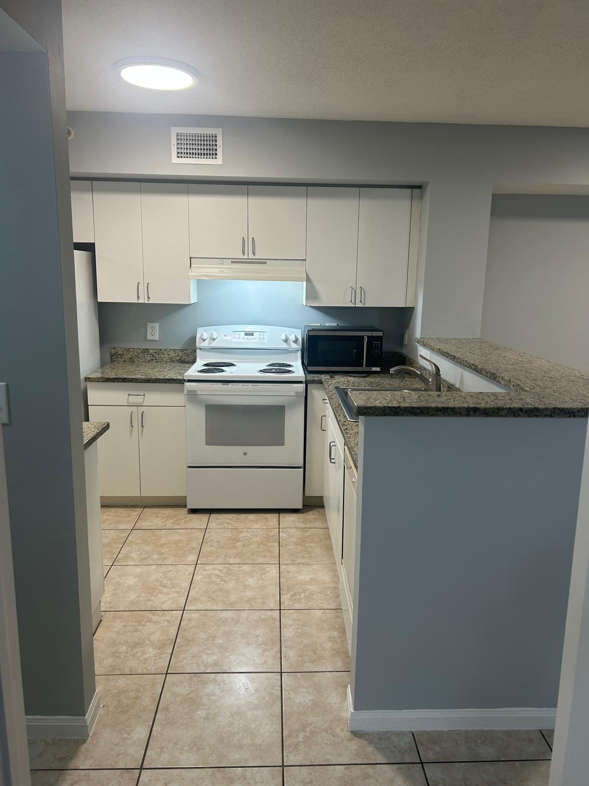 4820 N STATE ROAD 7 #10103, Coconut Creek FL 33073