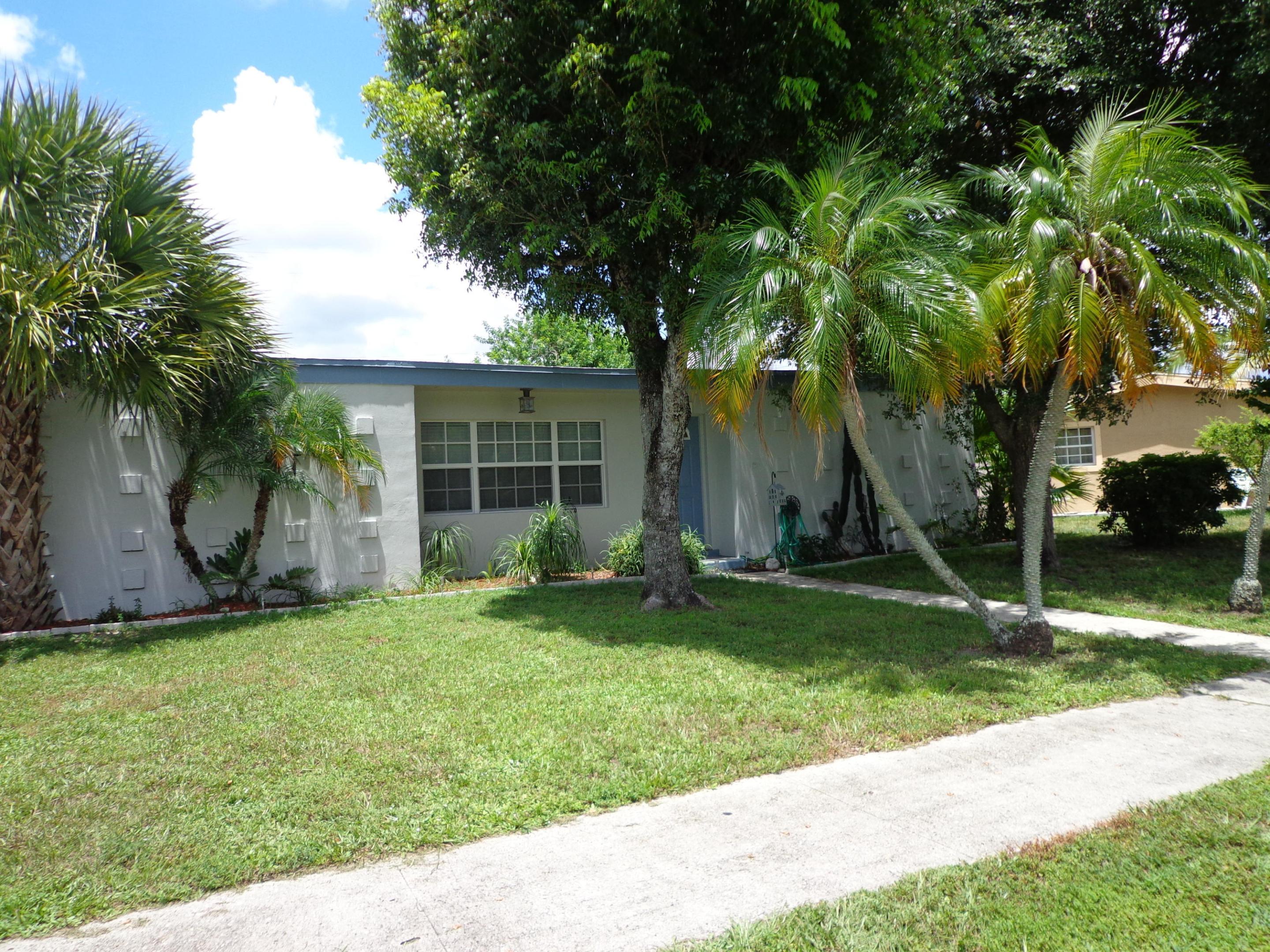 11751 Oleander, Royal Palm Beach FL 33411