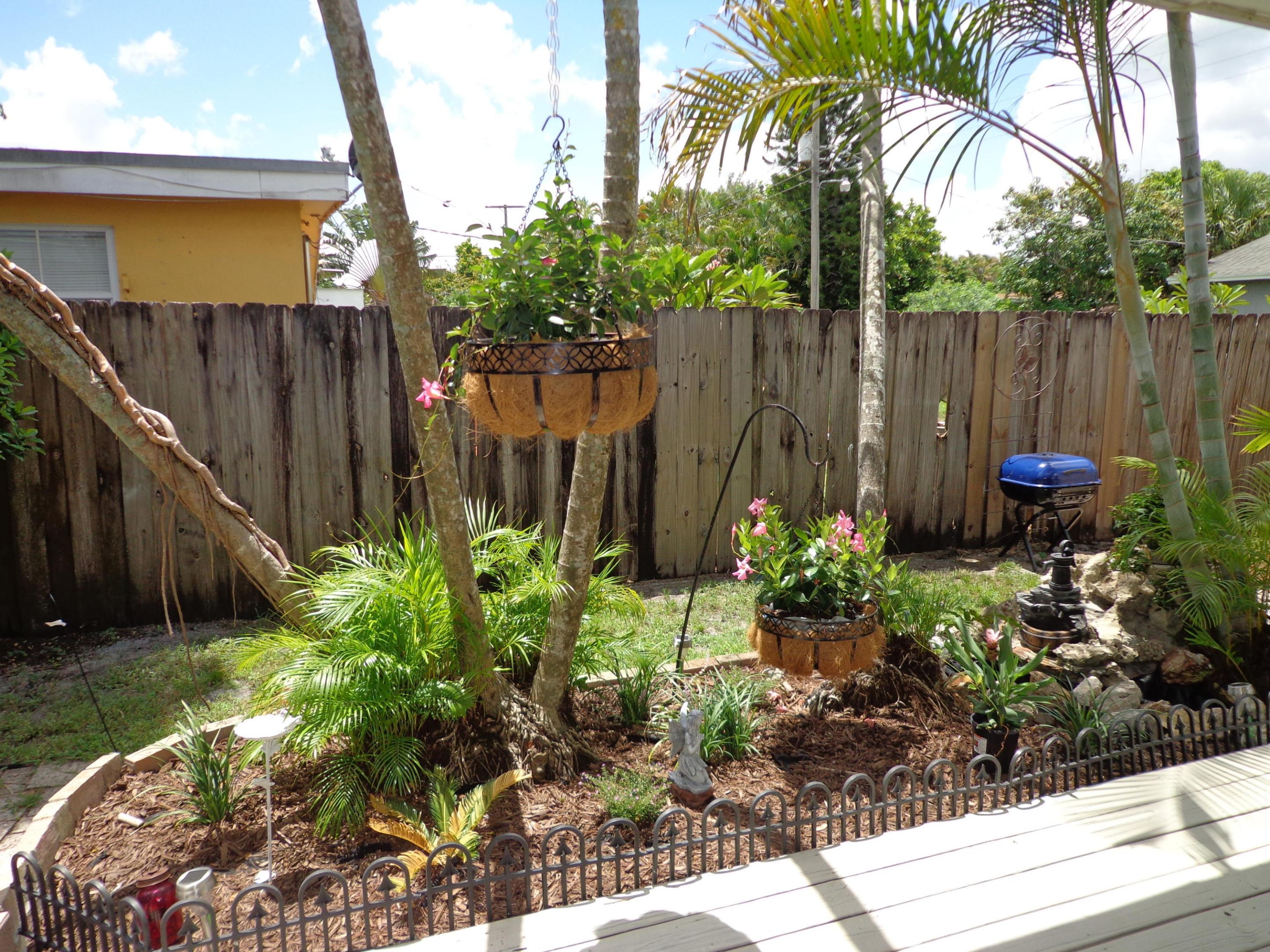 11751 Oleander, Royal Palm Beach FL 33411