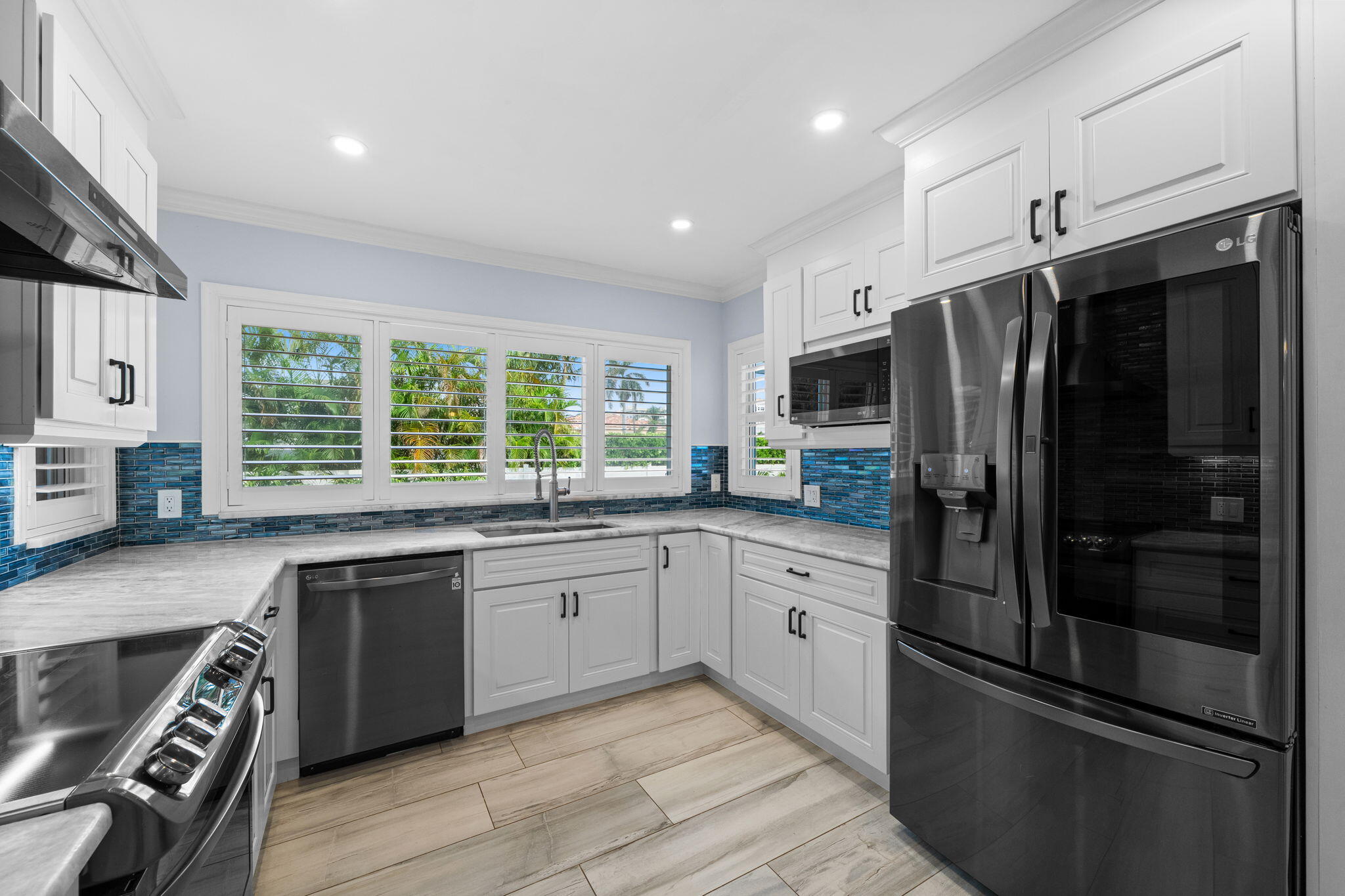 5100 NE 30TH, Lighthouse Point FL 33064