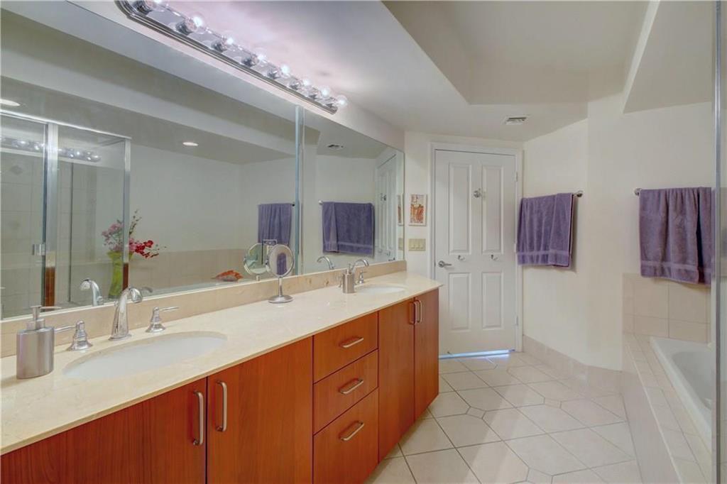 401 SW 4TH #808, Fort Lauderdale FL 33315