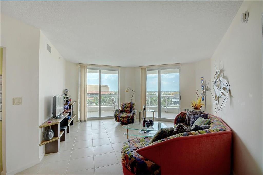 401 SW 4TH #808, Fort Lauderdale FL 33315