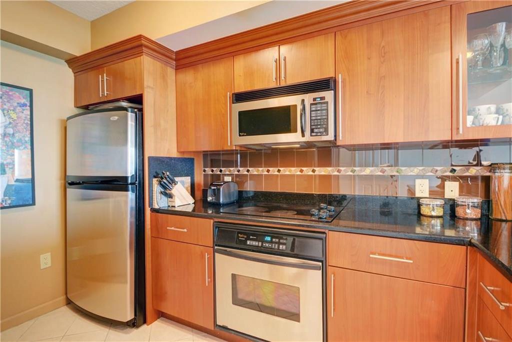 401 SW 4TH #808, Fort Lauderdale FL 33315