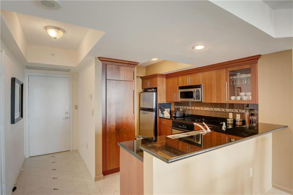 401 SW 4TH #808, Fort Lauderdale FL 33315