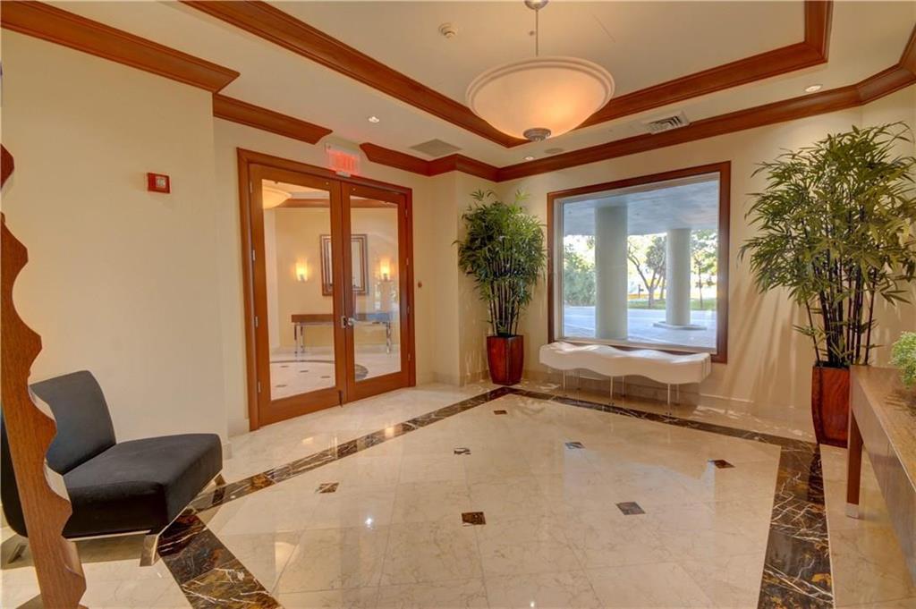 401 SW 4TH #808, Fort Lauderdale FL 33315