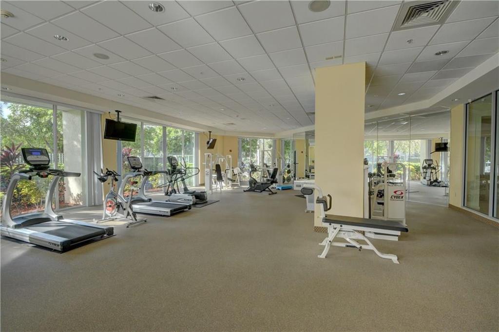 401 SW 4TH #808, Fort Lauderdale FL 33315