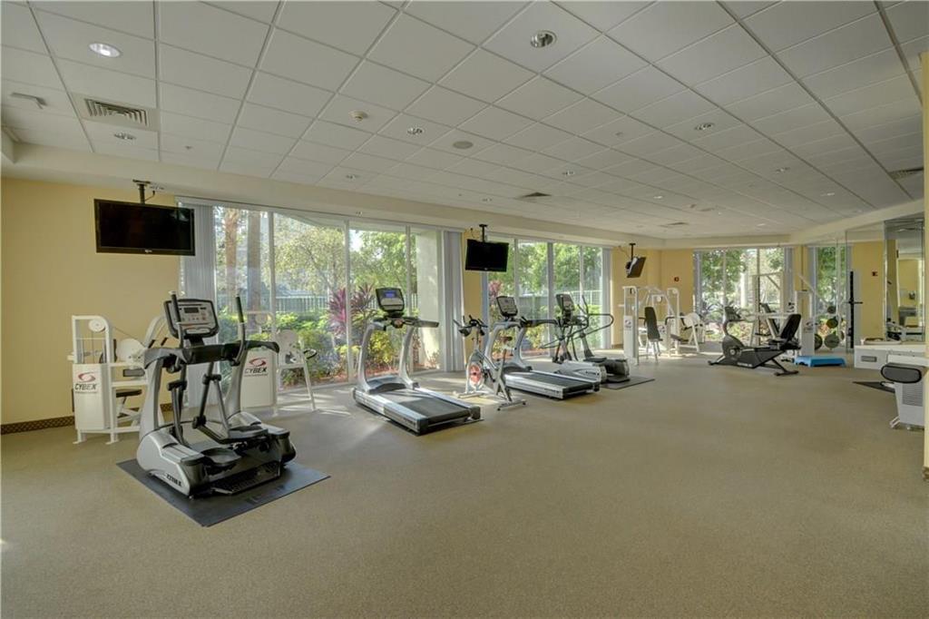 401 SW 4TH #808, Fort Lauderdale FL 33315
