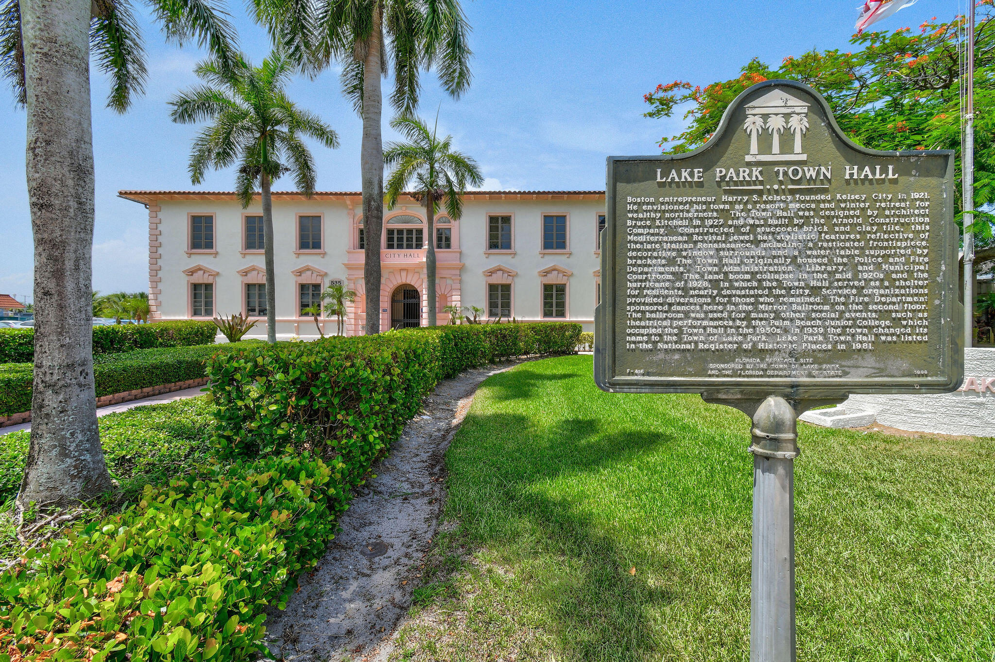 411 Evergreen, Lake Park FL 33403