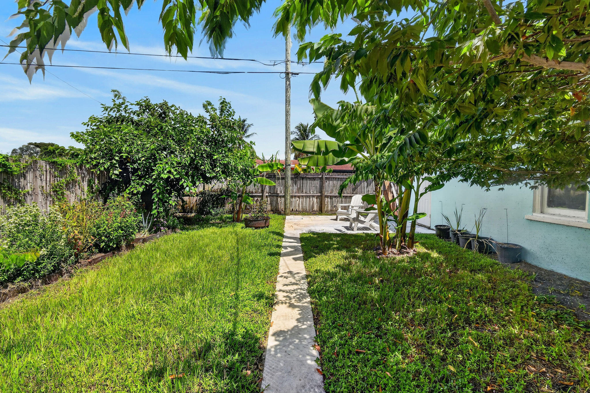 411 Evergreen, Lake Park FL 33403