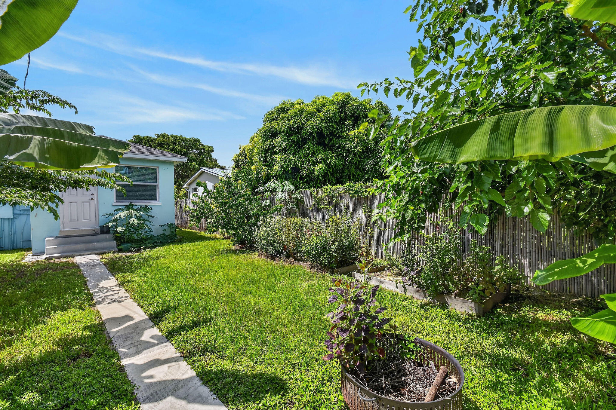 411 Evergreen, Lake Park FL 33403