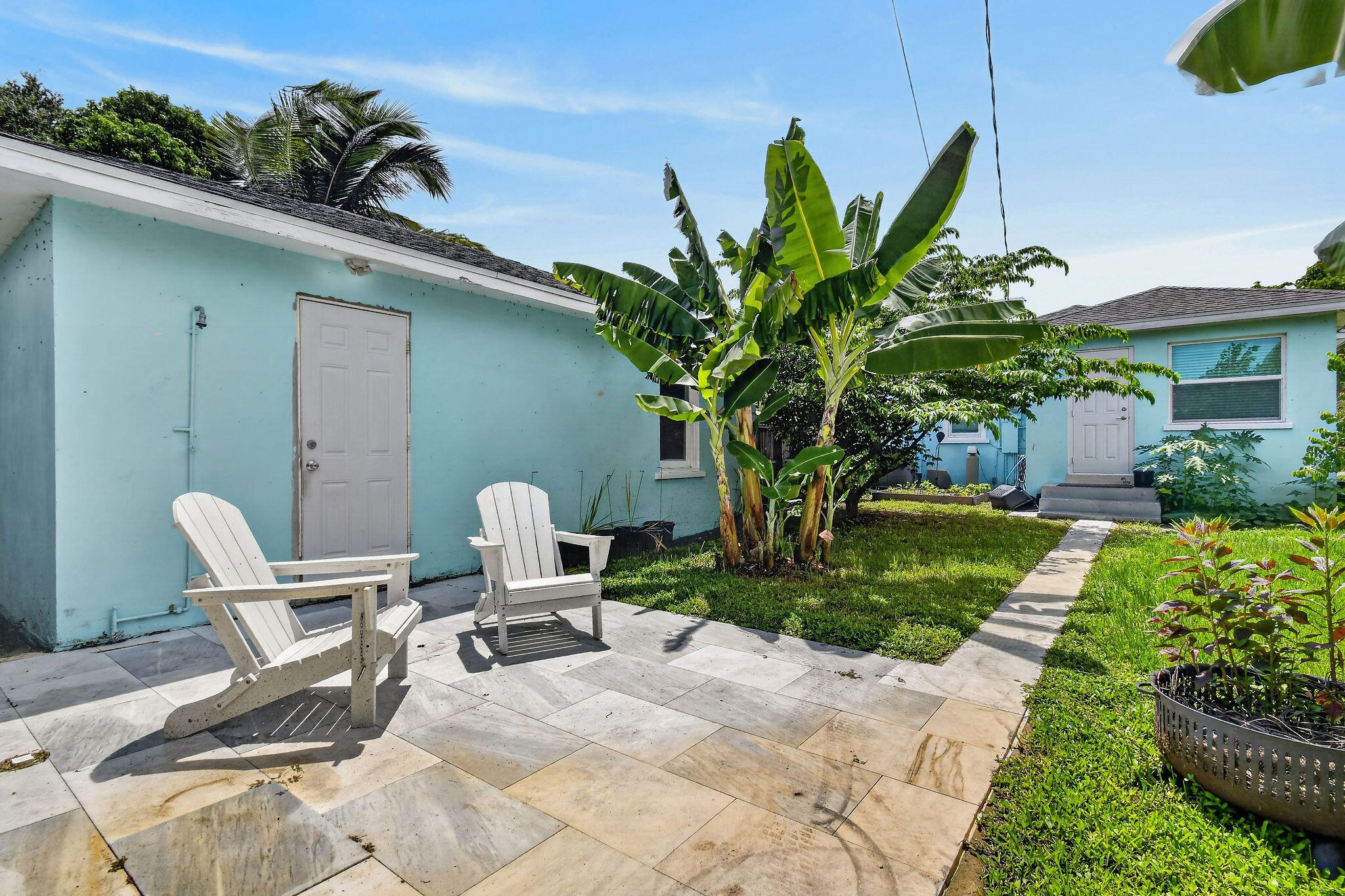 411 Evergreen, Lake Park FL 33403