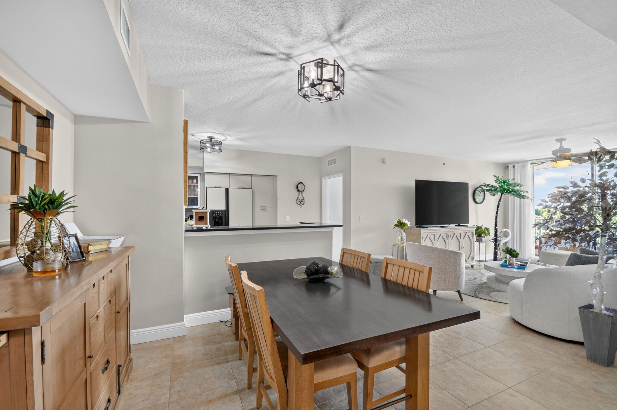 700 E BOYNTON BEACH #410, Boynton Beach FL 33435