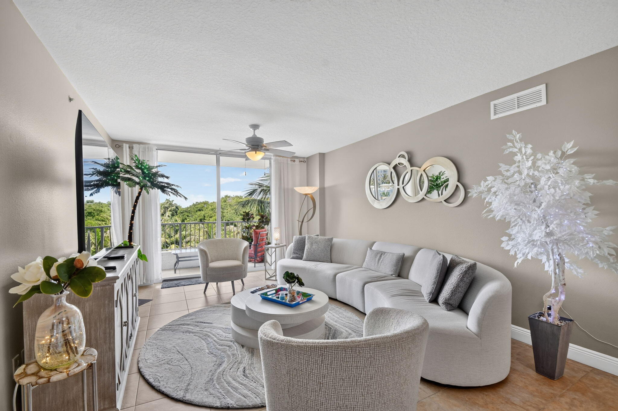 700 E BOYNTON BEACH #410, Boynton Beach FL 33435