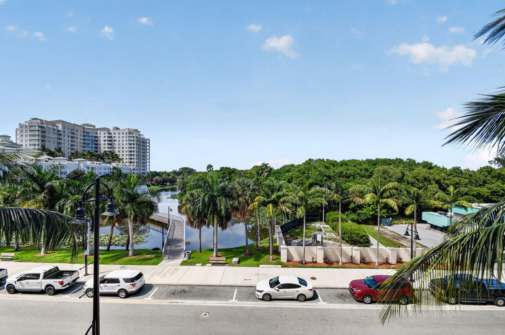 700 E BOYNTON BEACH #410, Boynton Beach FL 33435
