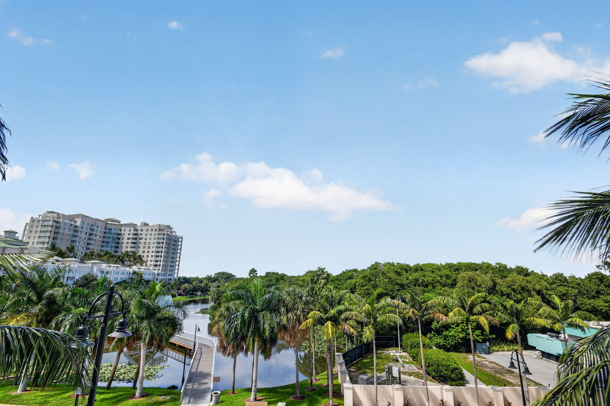 700 E BOYNTON BEACH #410, Boynton Beach FL 33435