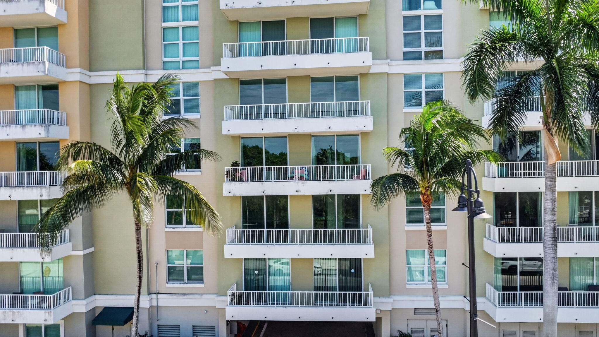 700 E BOYNTON BEACH #410, Boynton Beach FL 33435