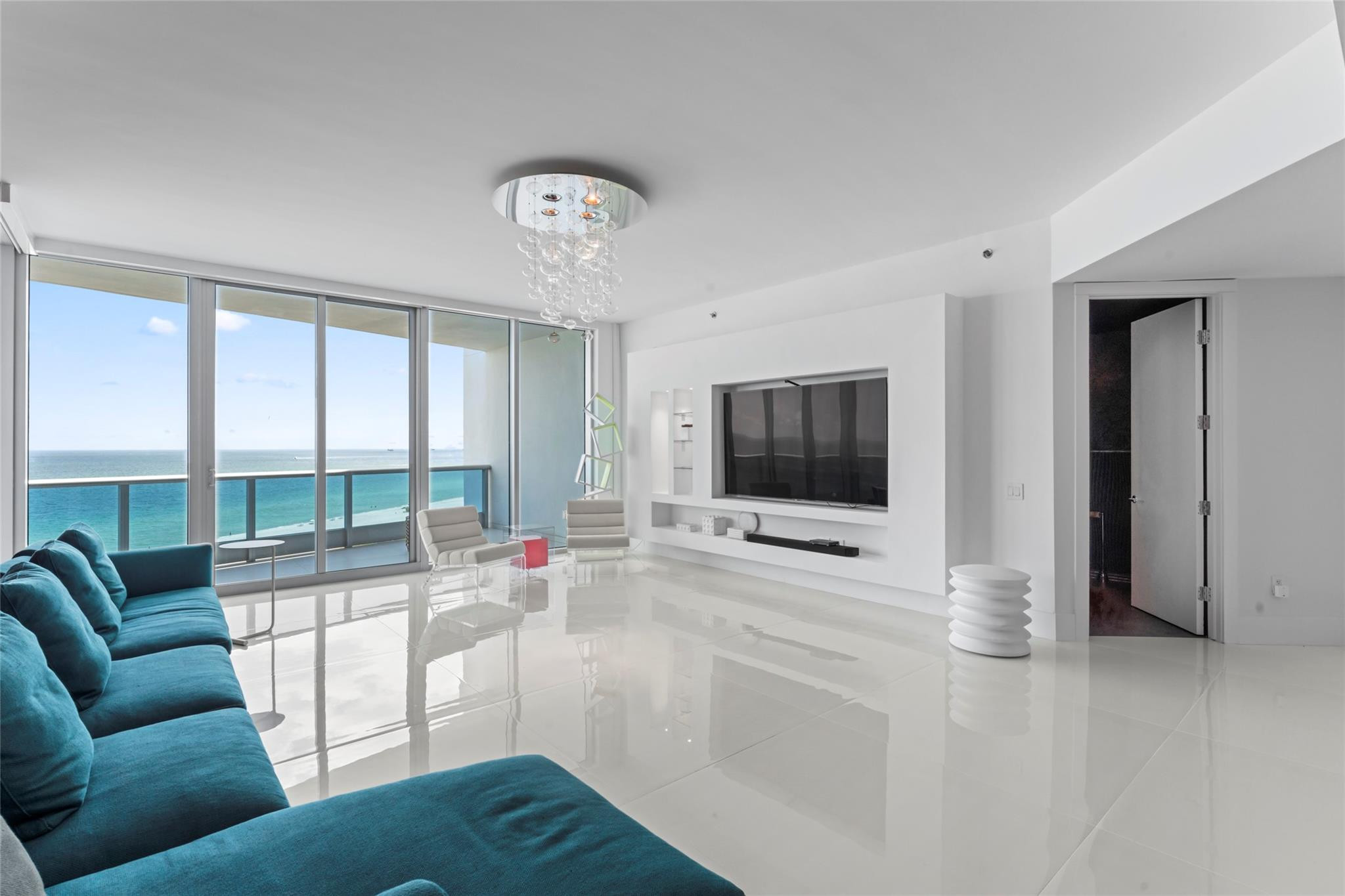 5959 COLLINS #1203, Miami Beach FL 33140