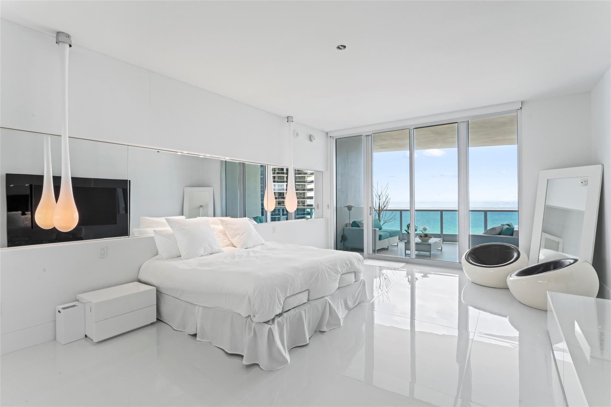 5959 COLLINS #1203, Miami Beach FL 33140