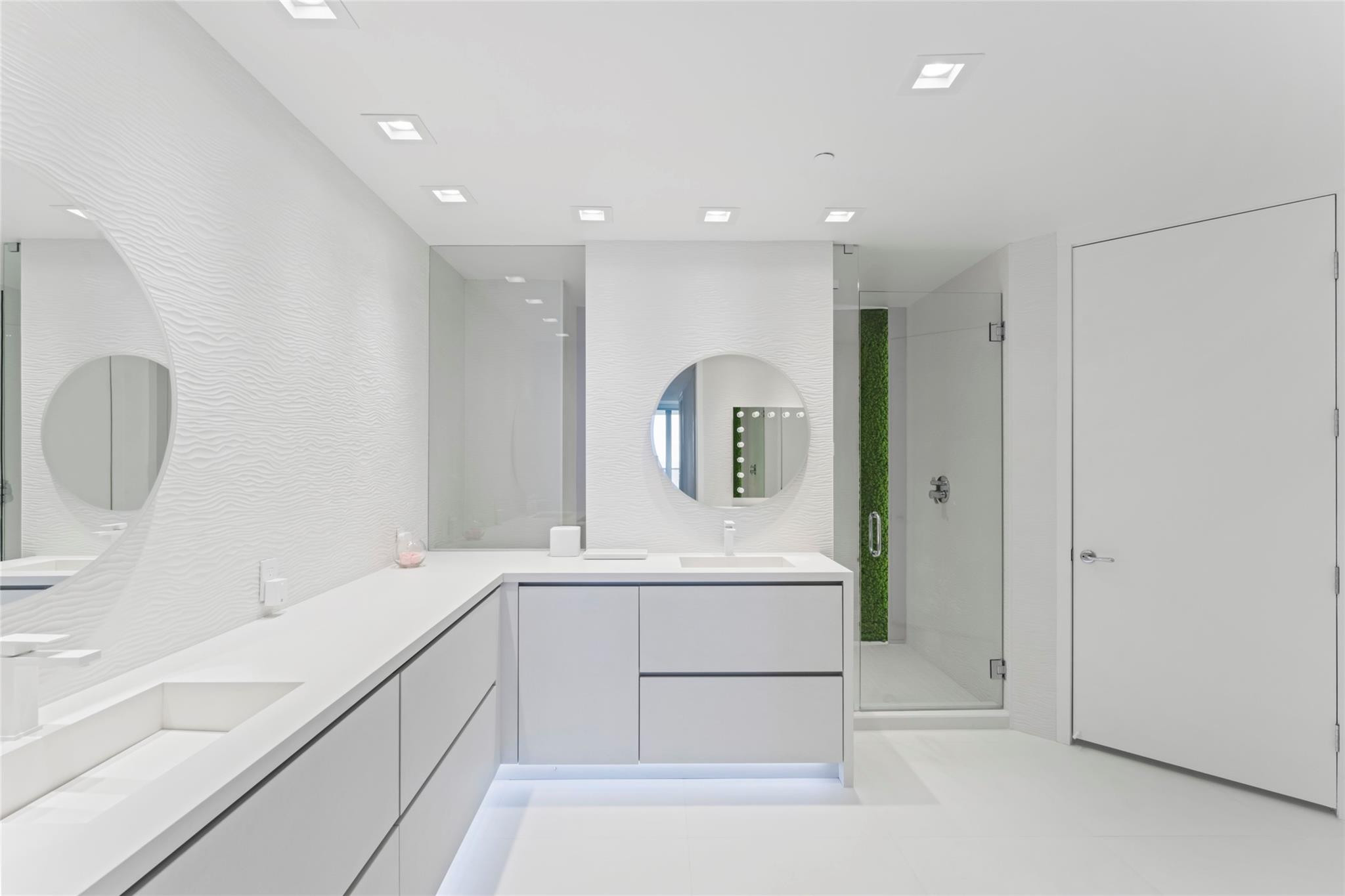 5959 COLLINS #1203, Miami Beach FL 33140