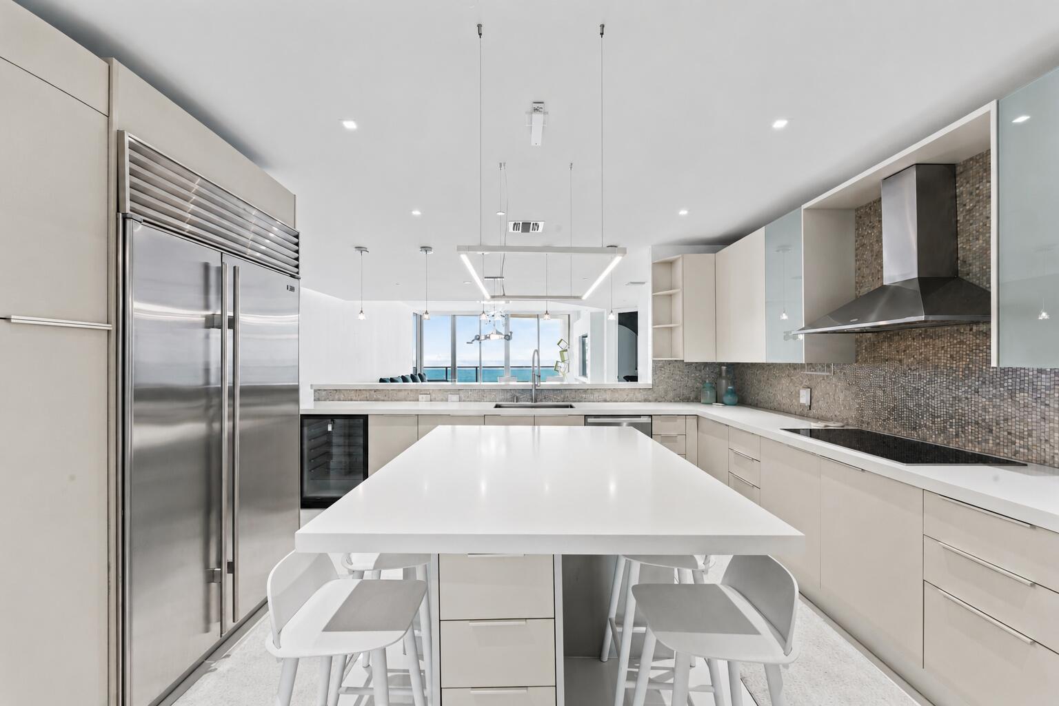 5959 COLLINS #1203, Miami Beach FL 33140