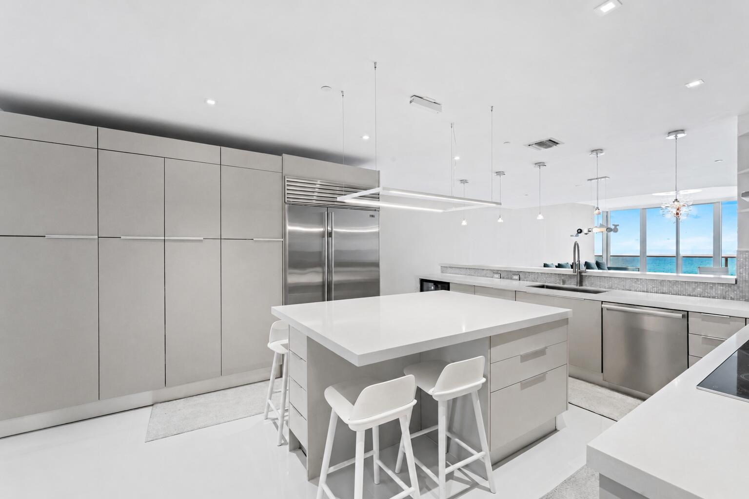 5959 COLLINS #1203, Miami Beach FL 33140