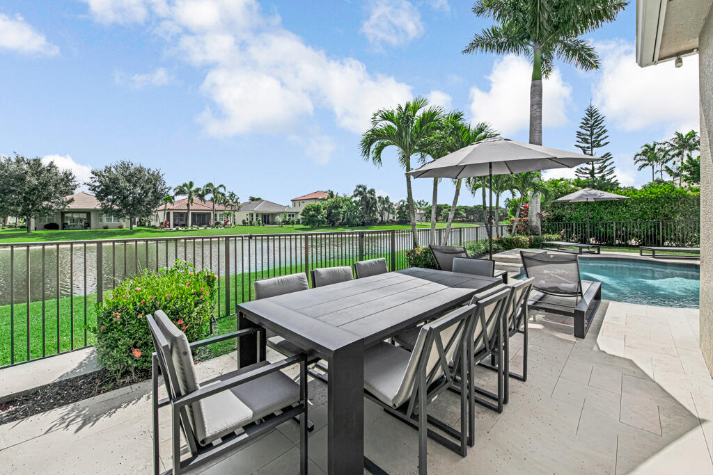 2318 Bellarosa, Royal Palm Beach FL 33411