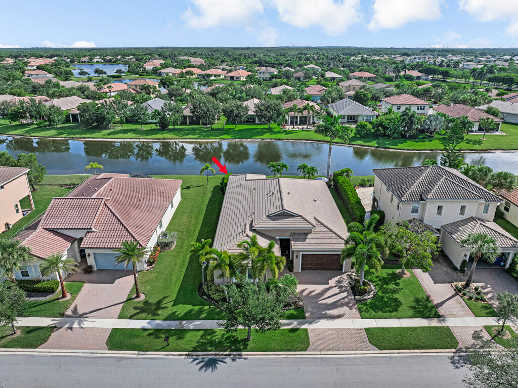 2318 Bellarosa, Royal Palm Beach FL 33411