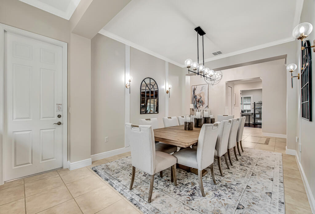 2318 Bellarosa, Royal Palm Beach FL 33411