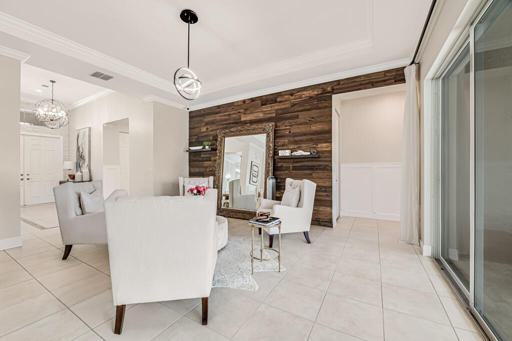 2318 Bellarosa, Royal Palm Beach FL 33411