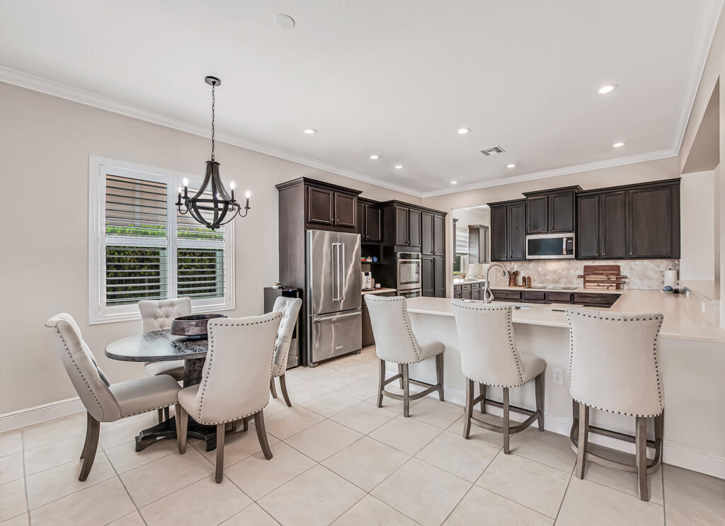 2318 Bellarosa, Royal Palm Beach FL 33411