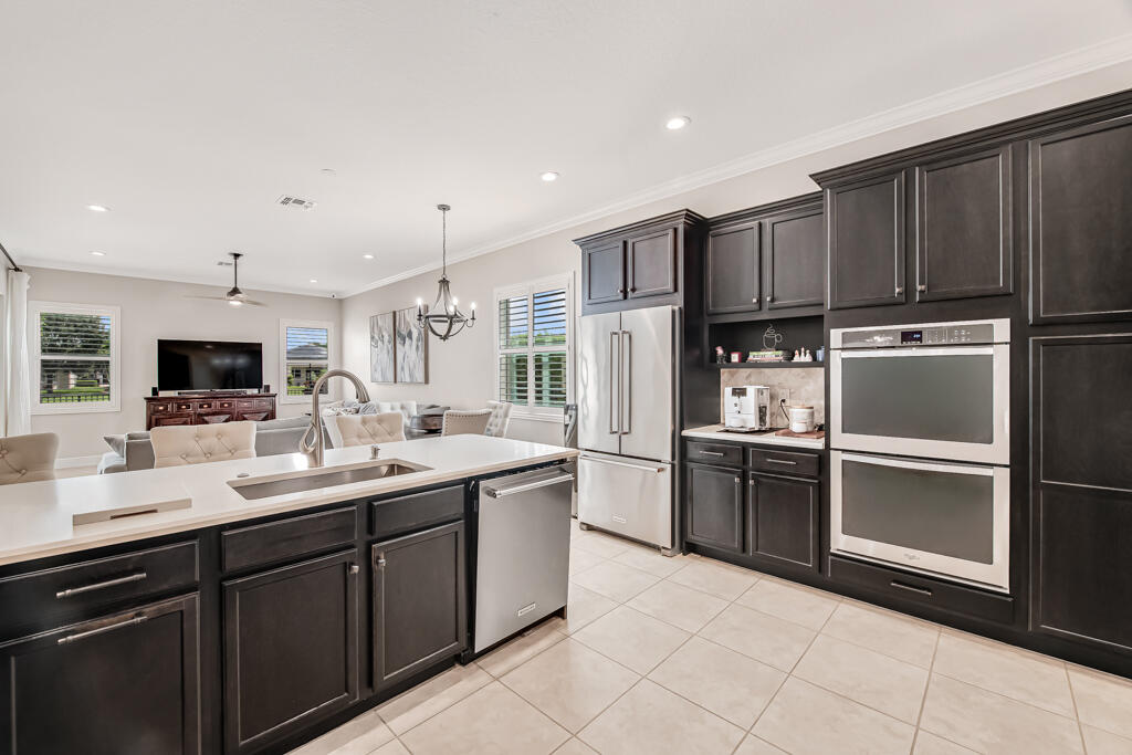 2318 Bellarosa, Royal Palm Beach FL 33411