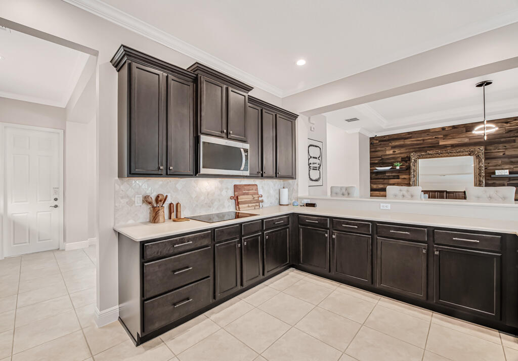 2318 Bellarosa, Royal Palm Beach FL 33411
