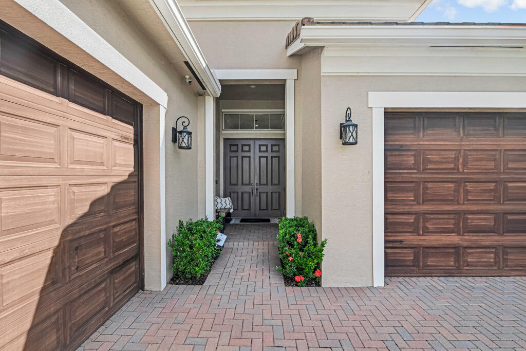 2318 Bellarosa, Royal Palm Beach FL 33411