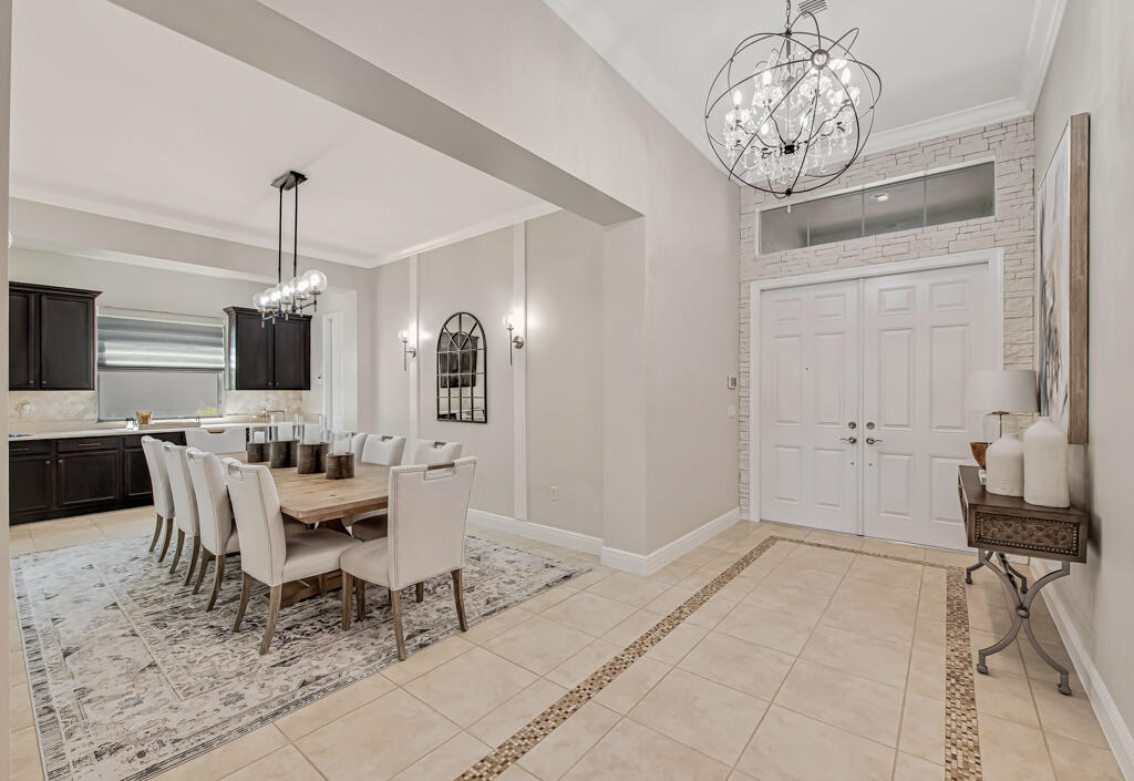2318 Bellarosa, Royal Palm Beach FL 33411