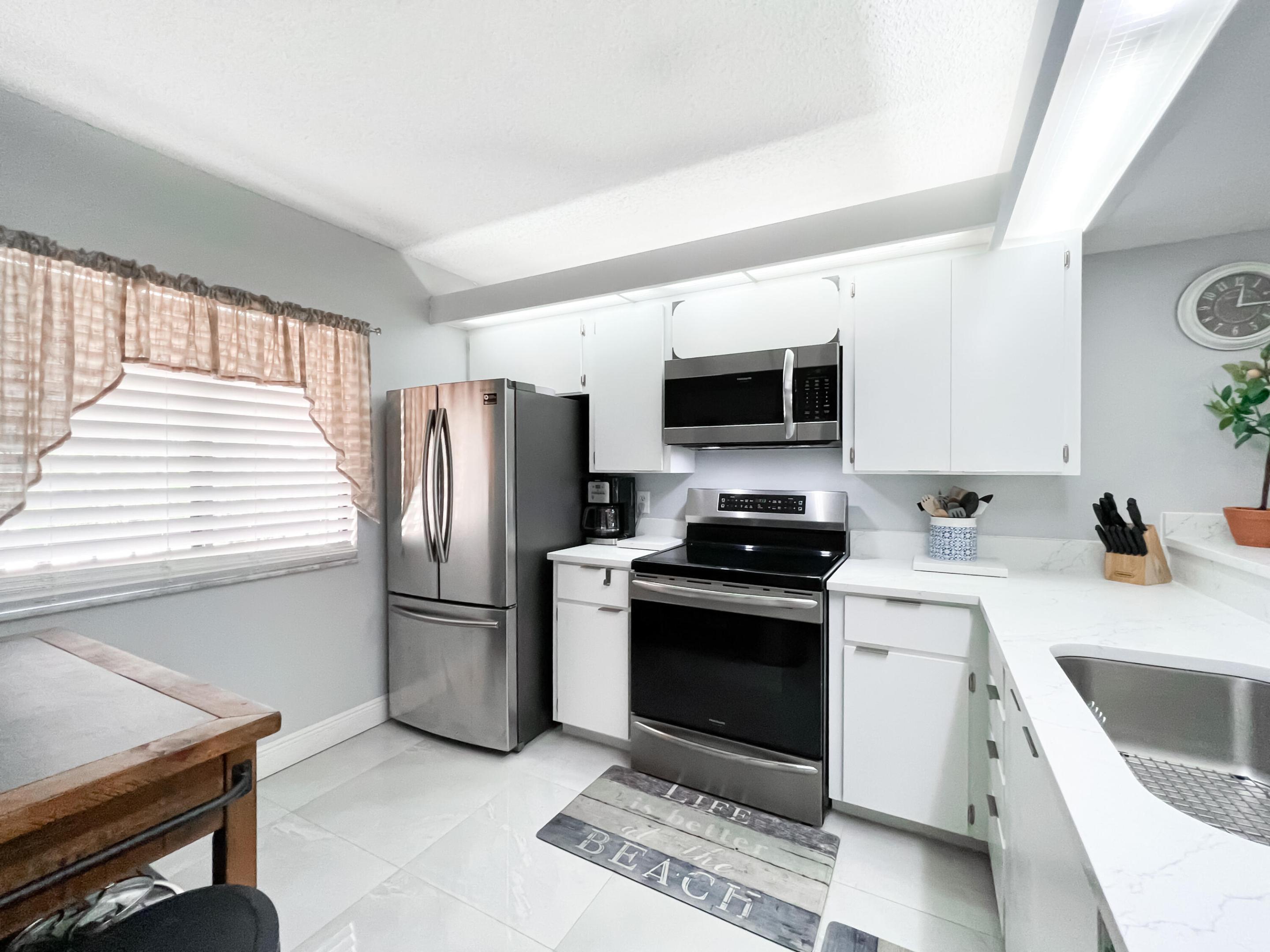 301 Ocean Bluffs #202, Jupiter FL 33477