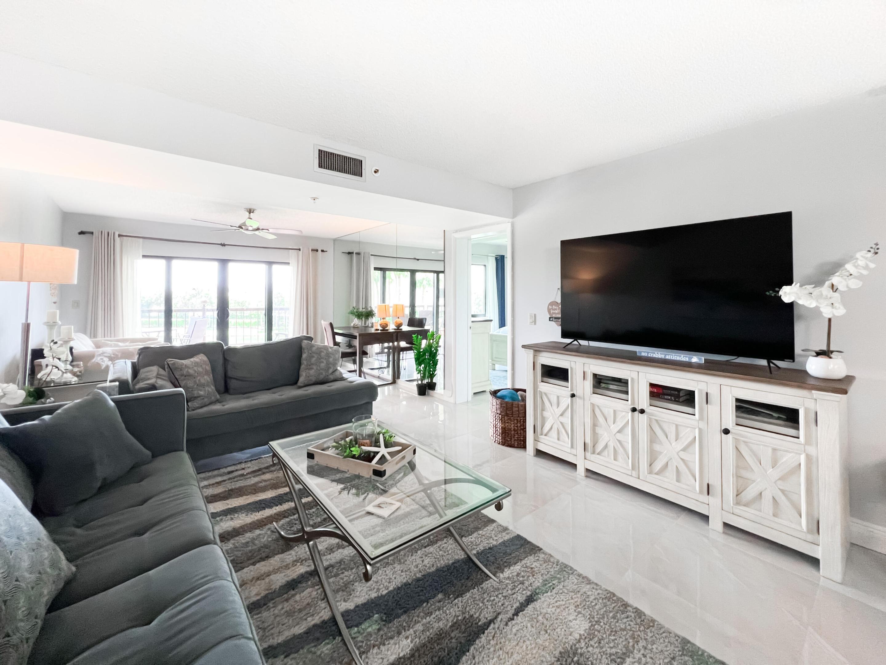 301 Ocean Bluffs #202, Jupiter FL 33477