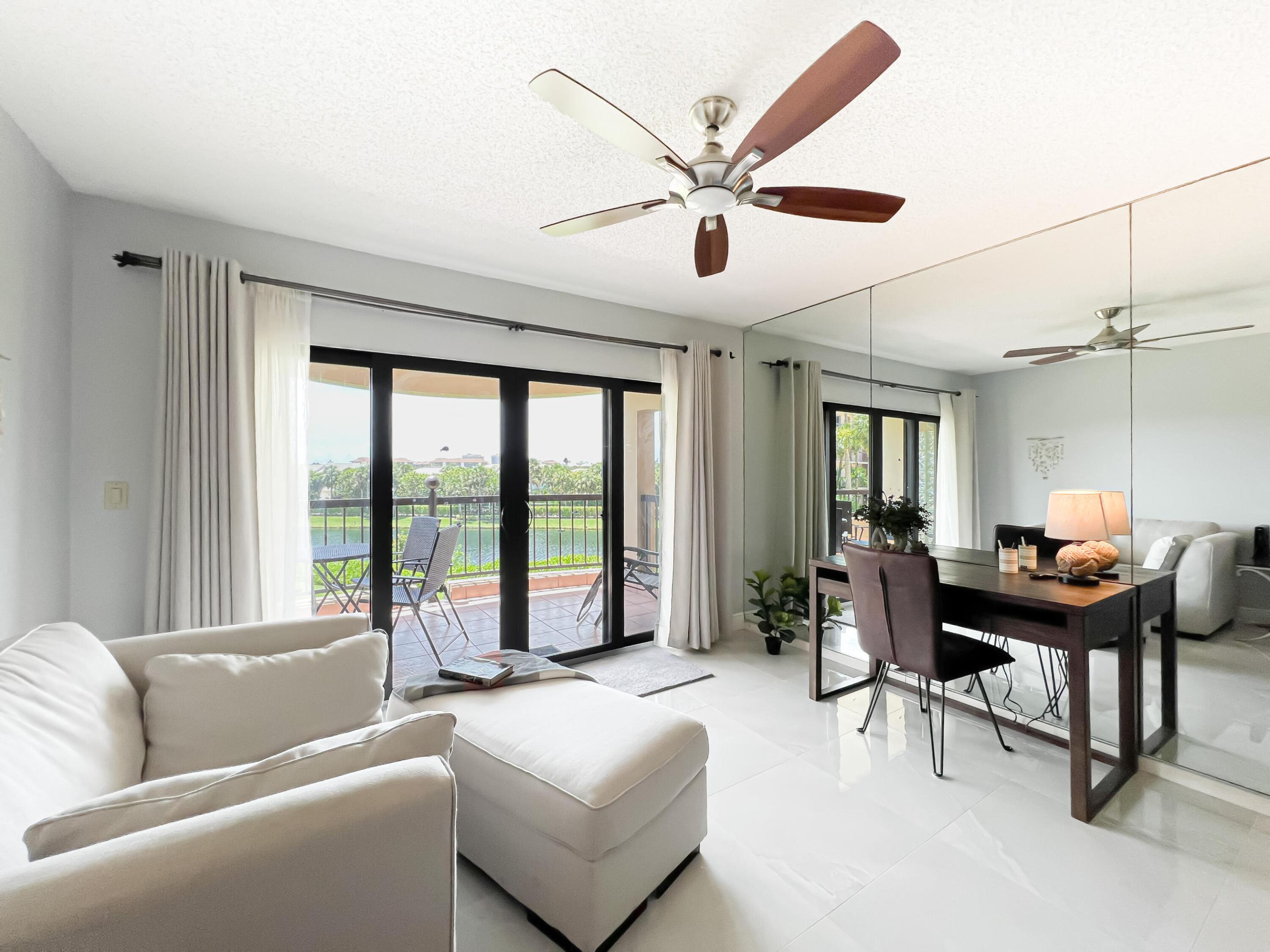 301 Ocean Bluffs #202, Jupiter FL 33477