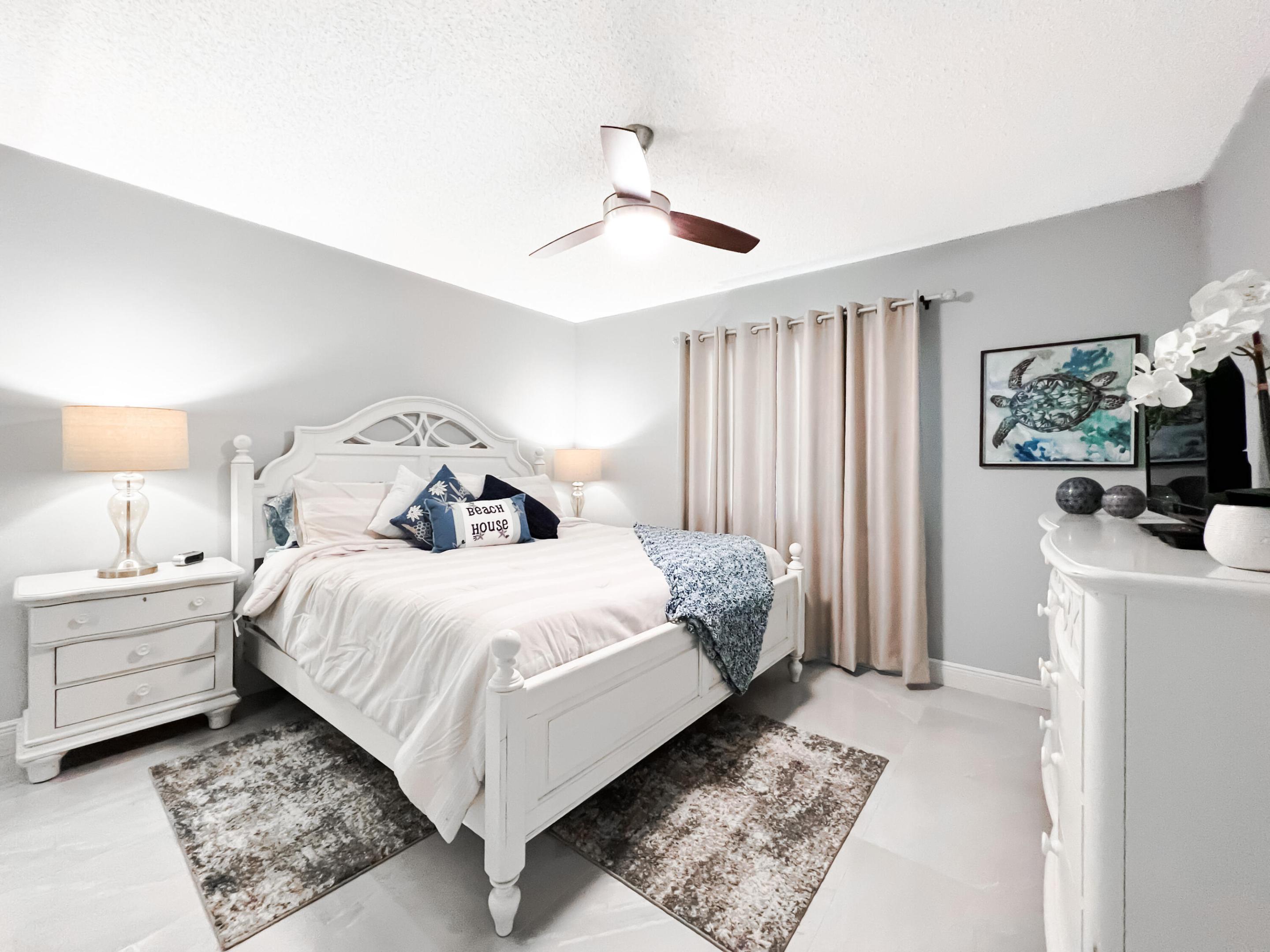 301 Ocean Bluffs #202, Jupiter FL 33477
