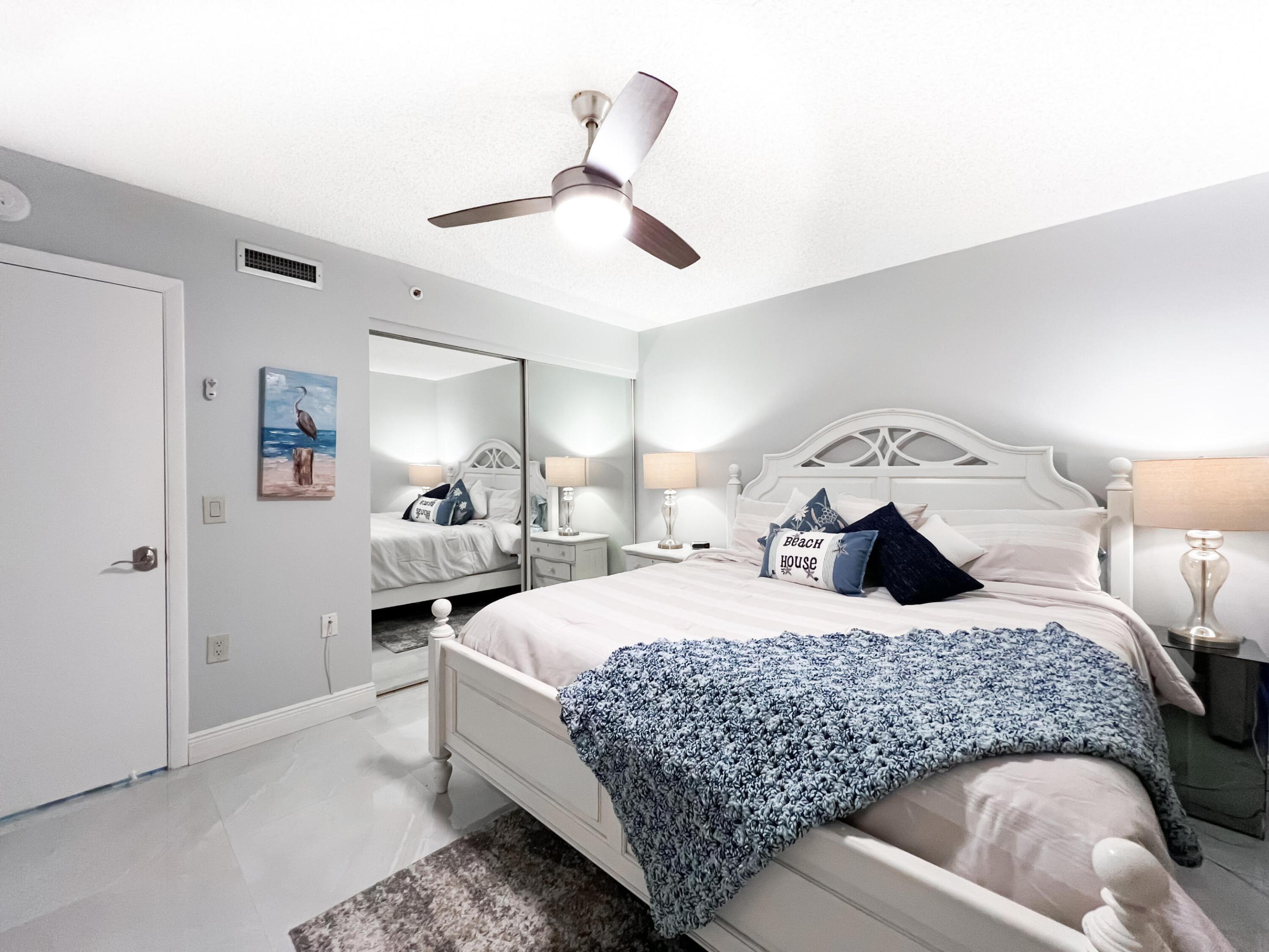 301 Ocean Bluffs #202, Jupiter FL 33477