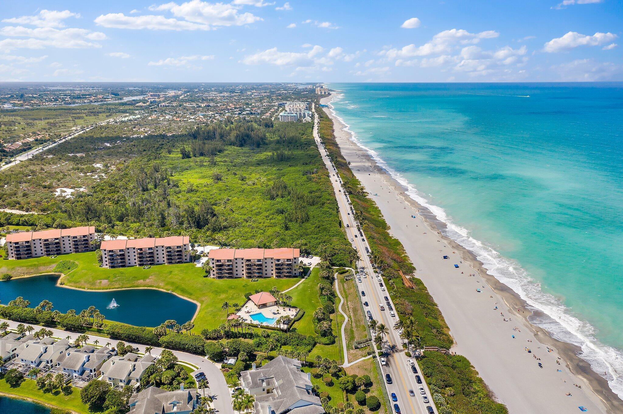 301 Ocean Bluffs #202, Jupiter FL 33477