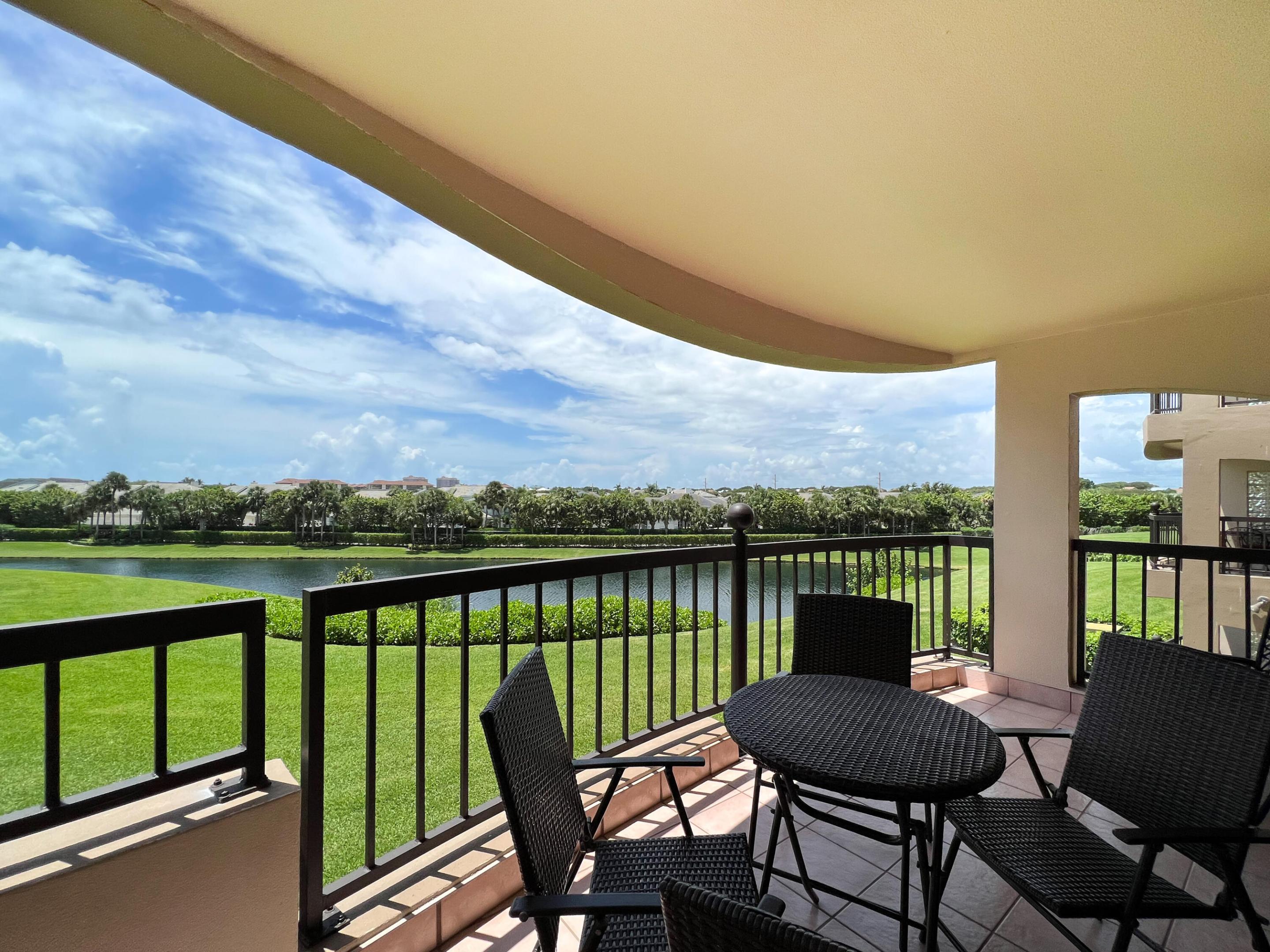 301 Ocean Bluffs #202, Jupiter FL 33477