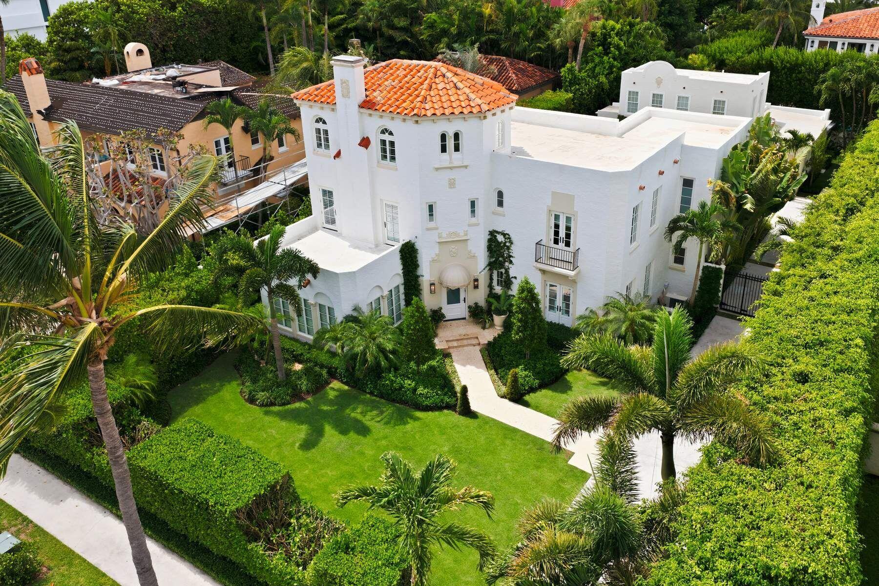 130 Brazilian, Palm Beach FL 33480