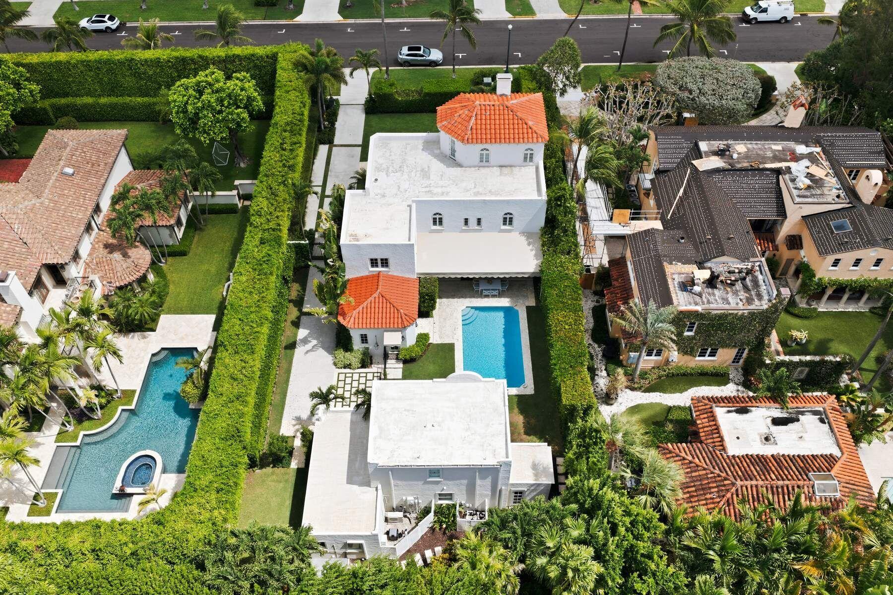 130 Brazilian, Palm Beach FL 33480