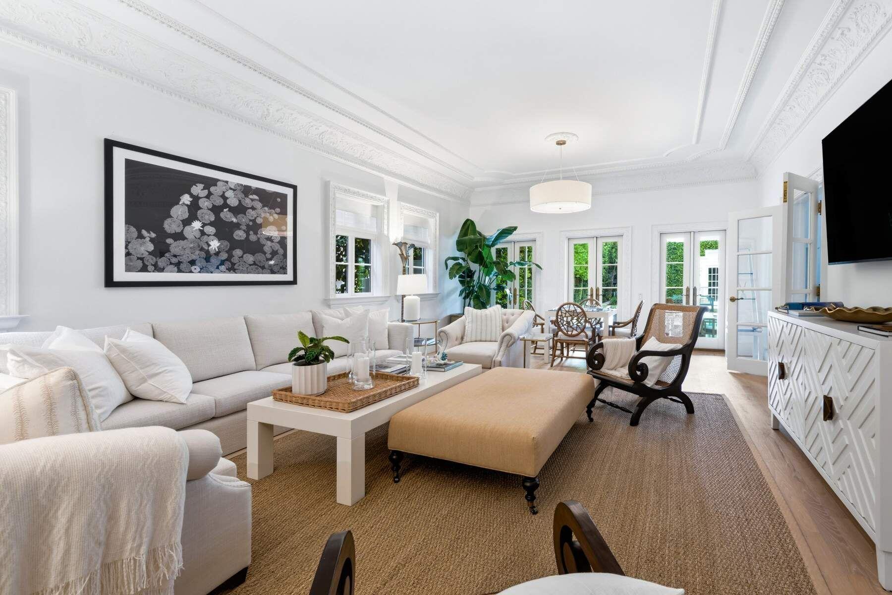 130 Brazilian, Palm Beach FL 33480