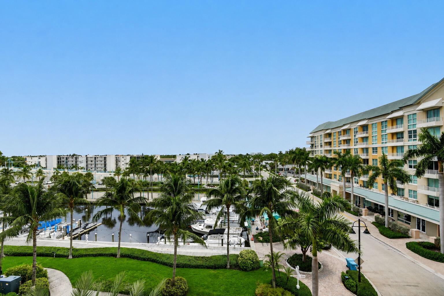 625 Casa Loma #506, Boynton Beach FL 33435