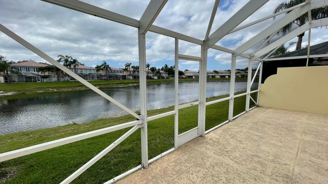 2039 TARPON LAKE, West Palm Beach FL 33411