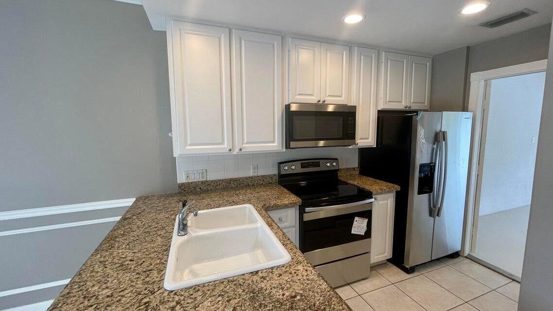 2039 TARPON LAKE, West Palm Beach FL 33411