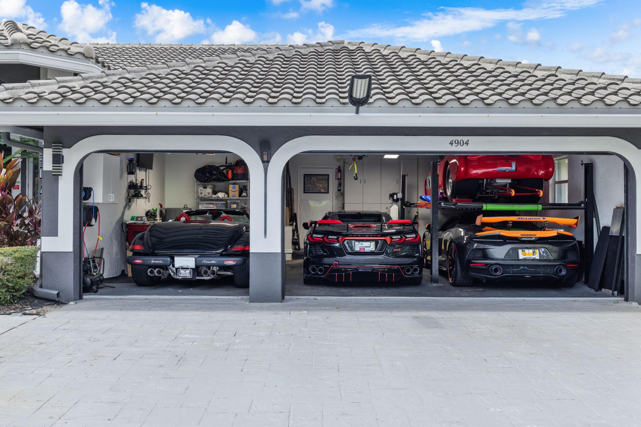 4904 NW 110TH, Coral Springs FL 33076