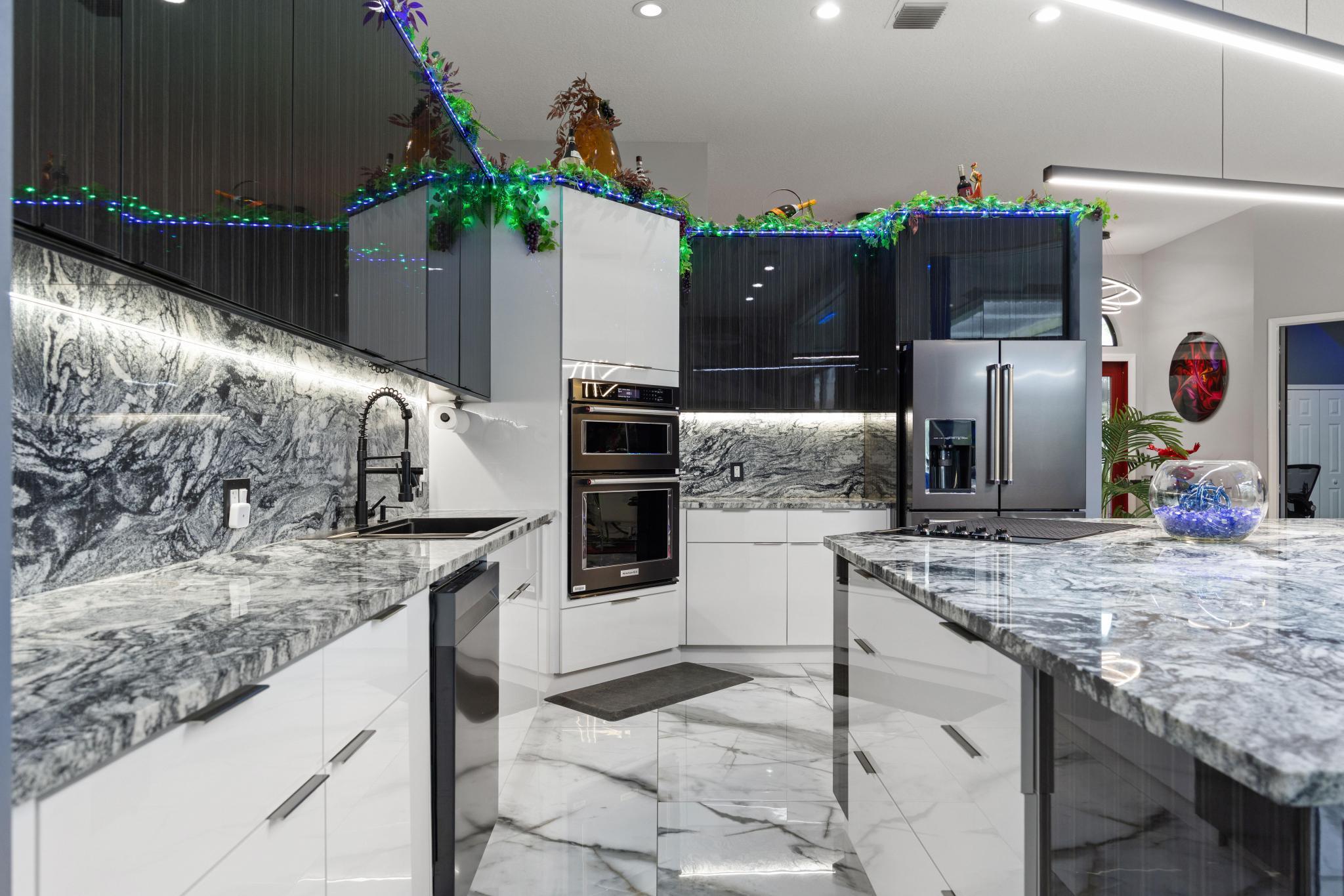4904 NW 110TH, Coral Springs FL 33076