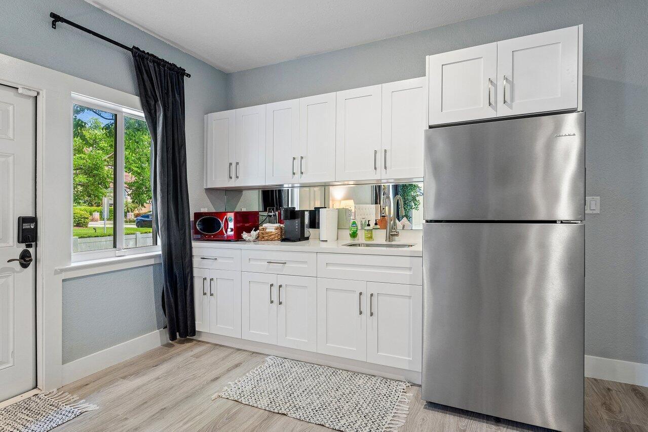811 SE 31st, Boca Raton FL 33432